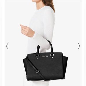 Michael Kors Selma Large  Saffiano satchel